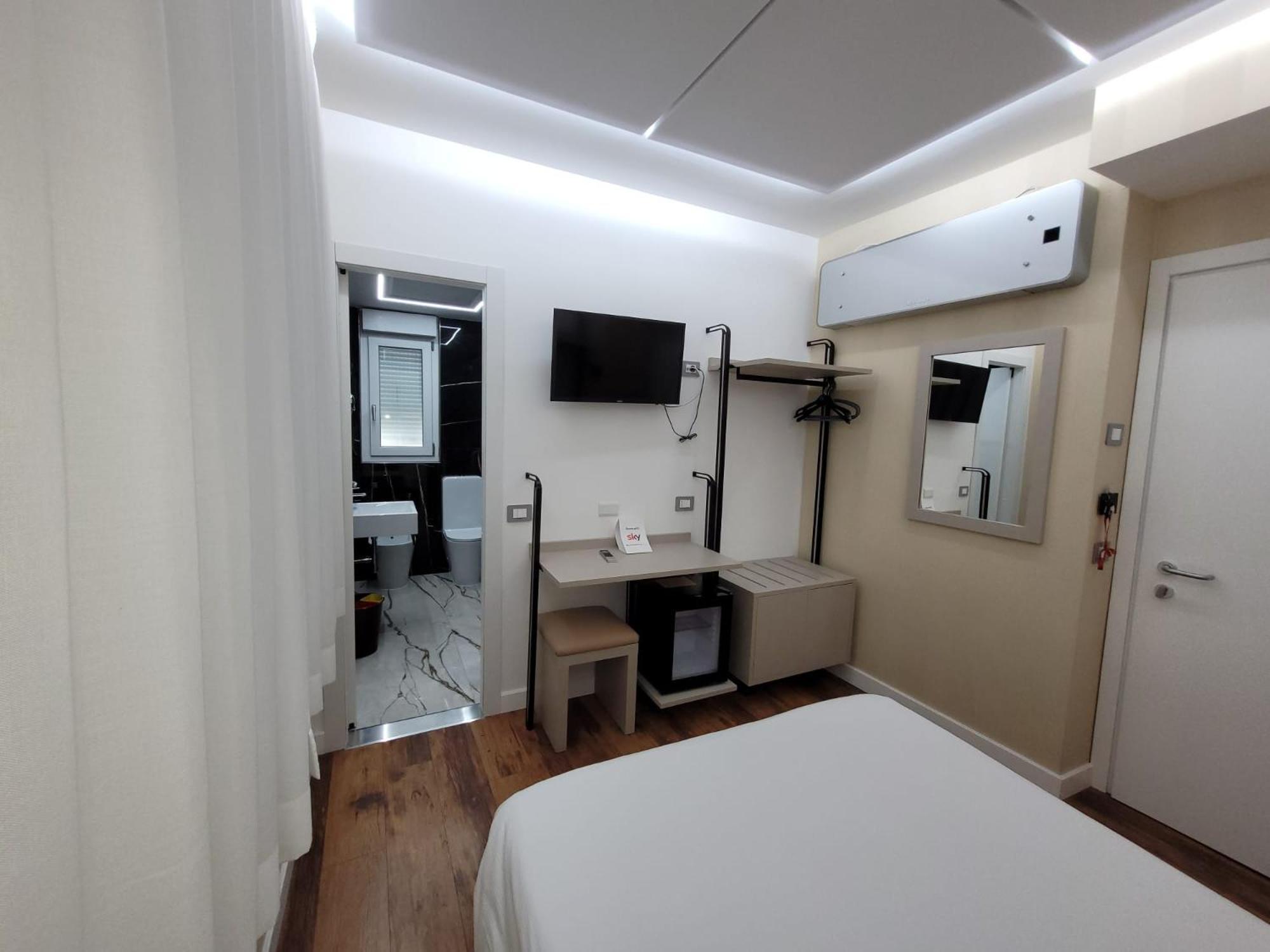 Aurora Wellness & 3*